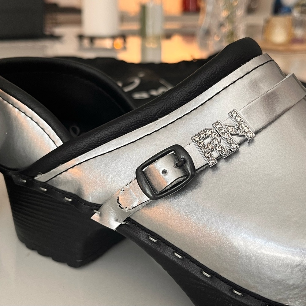 C & C-C-Swedish Silver Clogs - Picture 3 of 7